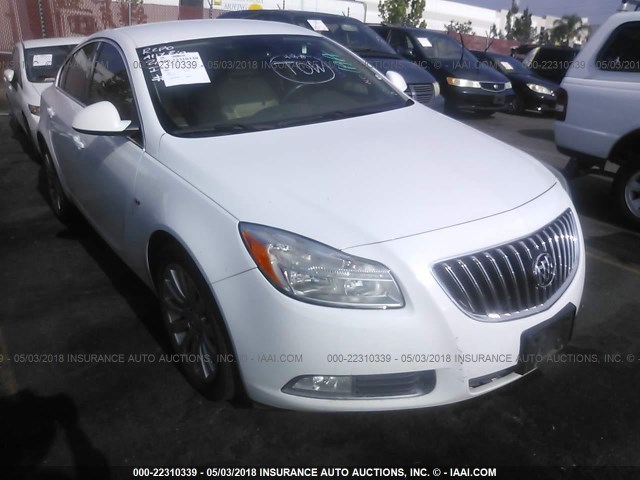 2G4GN5EC6B9178600 - 2011 BUICK REGAL CXL WHITE photo 1