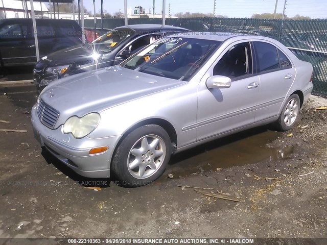 WDBRF64JX1F076088 - 2001 MERCEDES-BENZ C 320 SILVER photo 2