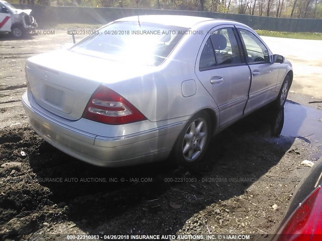 WDBRF64JX1F076088 - 2001 MERCEDES-BENZ C 320 SILVER photo 4