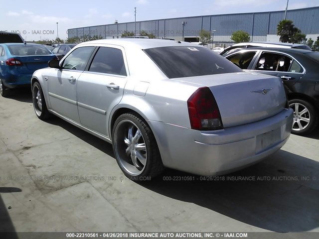 2C3KA43RX7H670396 - 2007 CHRYSLER 300 SILVER photo 3