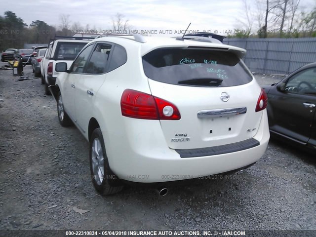 JN8AS5MV5DW124130 - 2013 NISSAN ROGUE S/SV WHITE photo 3