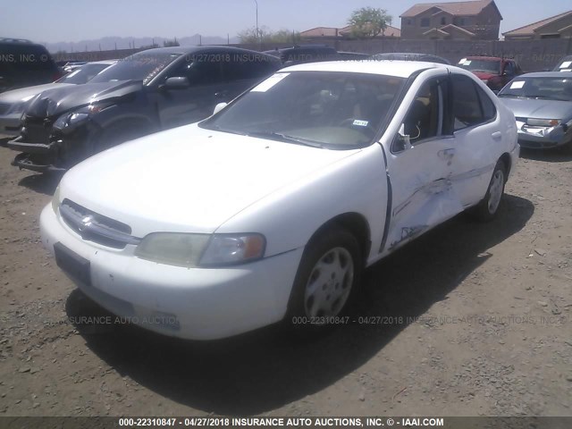 1N4DL01DXXC222599 - 1999 NISSAN ALTIMA XE/GXE/SE/GLE WHITE photo 2