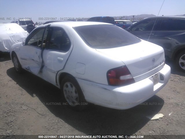 1N4DL01DXXC222599 - 1999 NISSAN ALTIMA XE/GXE/SE/GLE WHITE photo 3