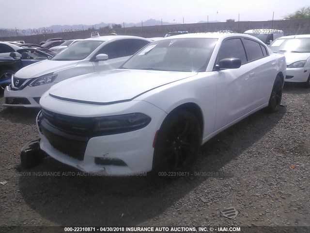 2C3CDXHGXGH210885 - 2016 DODGE CHARGER SXT WHITE photo 2