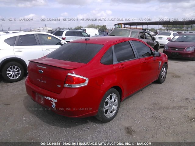 1FAHP35N28W202146 - 2008 FORD FOCUS SE/SEL/SES RED photo 4