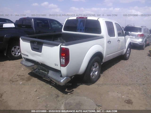 1N6AD0ER6DN743347 - 2013 NISSAN FRONTIER S/SV/SL/PRO-4X WHITE photo 4