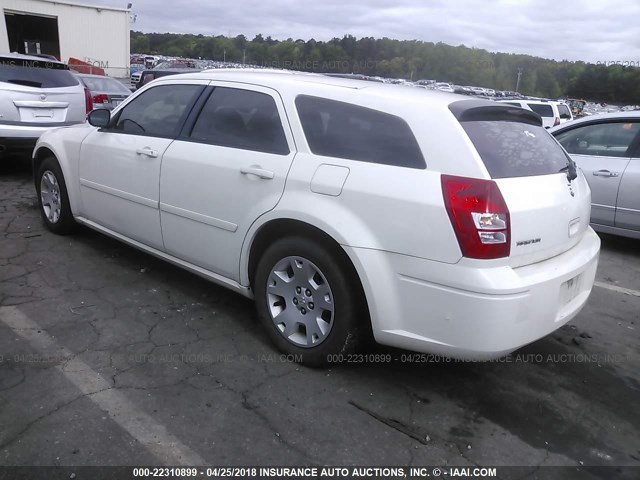 2D4FV47T46H416787 - 2006 DODGE MAGNUM SE WHITE photo 3