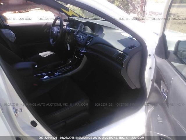 1HGCR2F52GA187457 - 2016 HONDA ACCORD SPORT 白色 照片 5