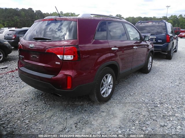 5XYKT4A6XFG557804 - 2015 KIA SORENTO LX RED photo 4