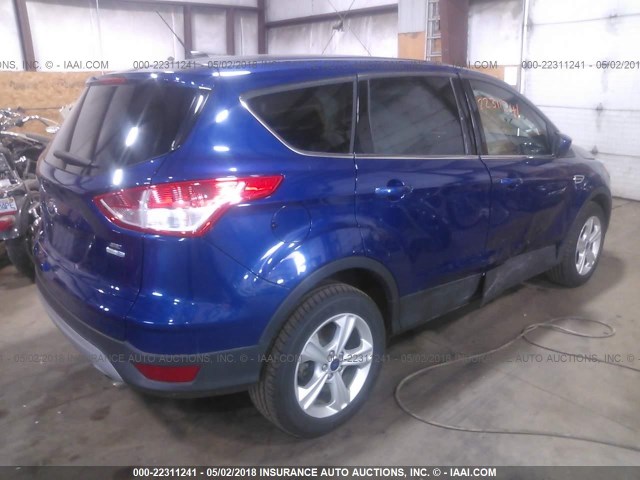 1FMCU9GX4GUB16762 - 2016 FORD ESCAPE SE Dark Blue photo 4