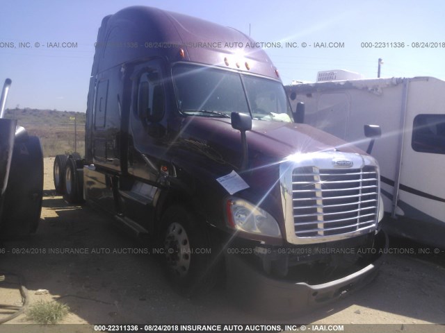 3AKJGLDR6DSBA4633 - 2013 FREIGHTLINER CASCADIA 125  MAROON photo 1
