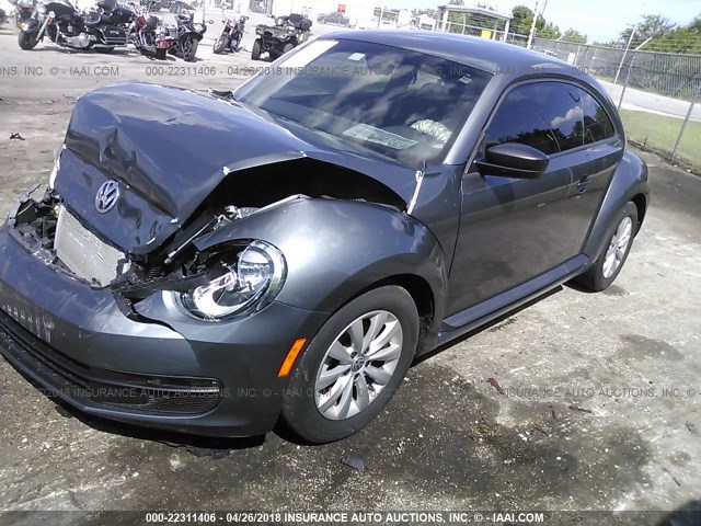 3VWF17AT9GM601517 - 2016 VOLKSWAGEN BEETLE 1.8T/S/WOLFSBURG GRAY photo 2