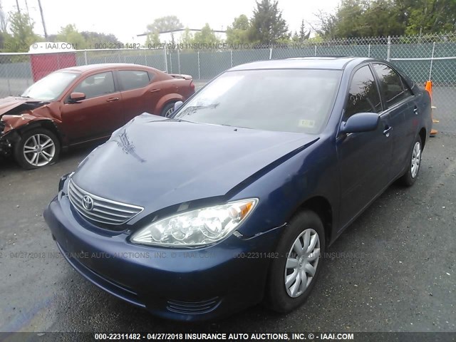 4T1BE30K65U026577 - 2005 TOYOTA CAMRY LE/XLE/SE 蓝色 照片 2