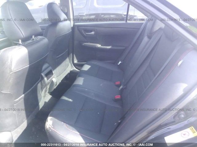 4T1BF1FK4HU767856 - 2017 TOYOTA CAMRY LE/XLE/SE/XSE BLACK photo 8