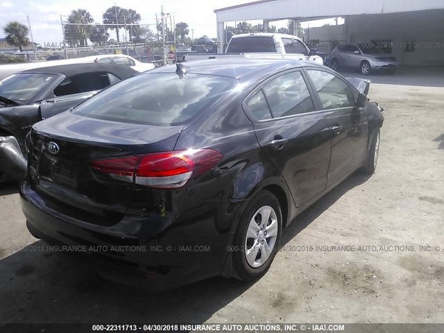 3KPFK4A78HE088404 - 2017 KIA FORTE LX BLACK photo 4