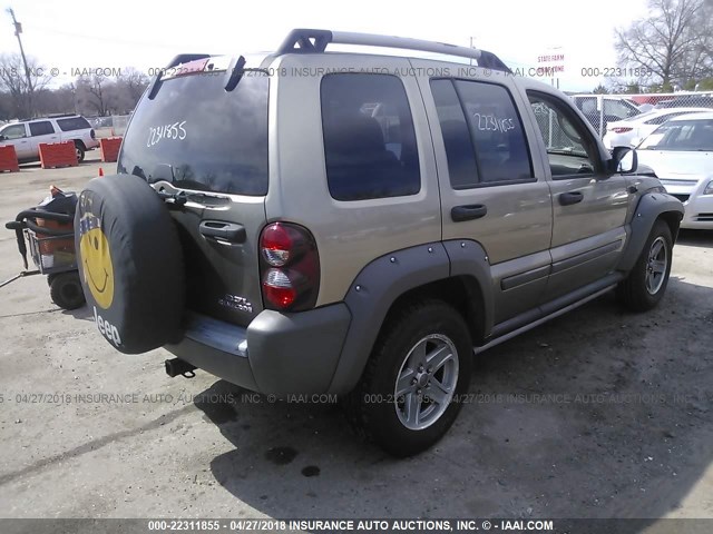 1J4GL38K56W100088 - 2006 JEEP LIBERTY RENEGADE BEIGE photo 4