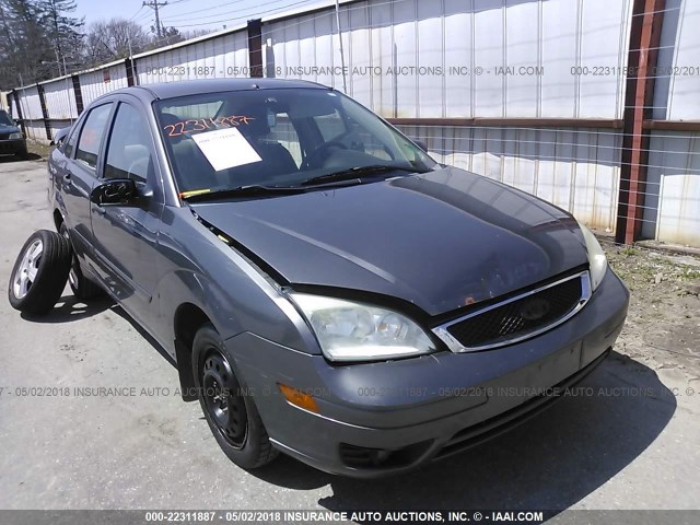 1FAHP34N17W263441 - 2007 FORD FOCUS ZX4/S/SE/SES 灰色 照片 1