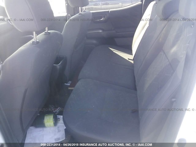 3TMDZ5BN8JM038992 - 2018 TOYOTA TACOMA DBL CAB/SR5/TRD SPORT/OR WHITE photo 8