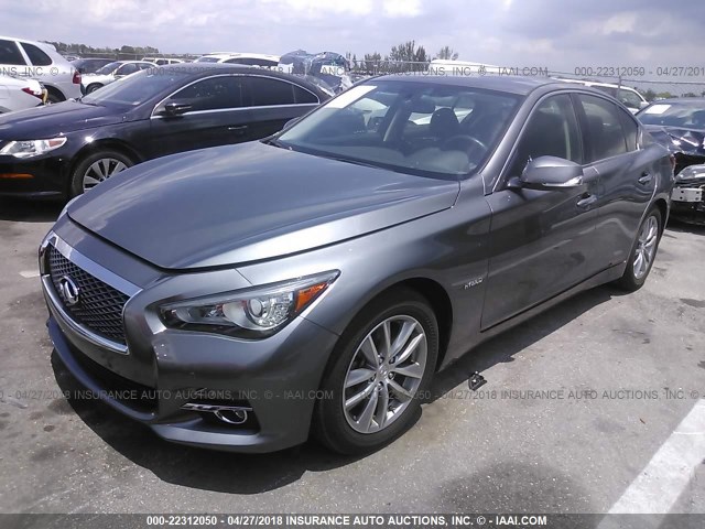 JN1AV7AR8EM700282 - 2014 INFINITI Q50 HYBRID PREMIUM/SPORT GRAY photo 2