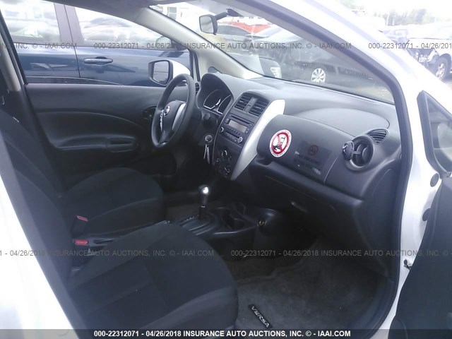 3N1CE2CP2HL356468 - 2017 NISSAN VERSA NOTE S/S PLUS/SV/SL/SR WHITE photo 5
