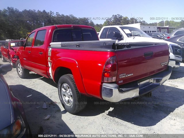 3TMKU72NX6M008417 - 2006 TOYOTA TACOMA DBL CAB PRERUNNER LNG BED RED photo 3