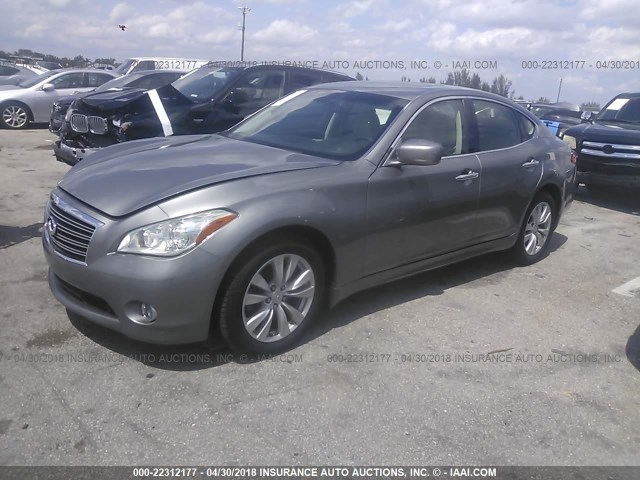 JN1AY1AR8BM570083 - 2011 INFINITI M56 X SILVER photo 2