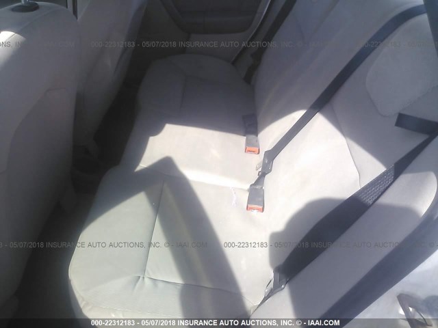 1FAHP34N18W148100 - 2008 FORD FOCUS S/SE WHITE photo 8