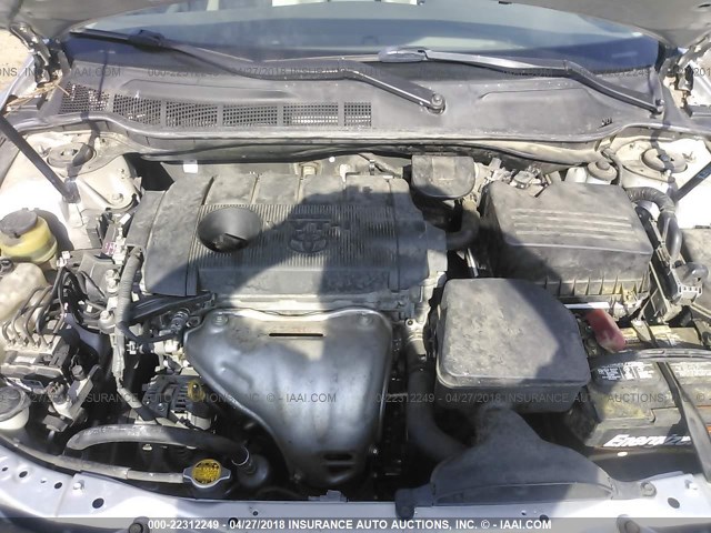 4T1BF3EK4BU656700 - 2011 TOYOTA CAMRY SE/LE/XLE SILVER photo 10