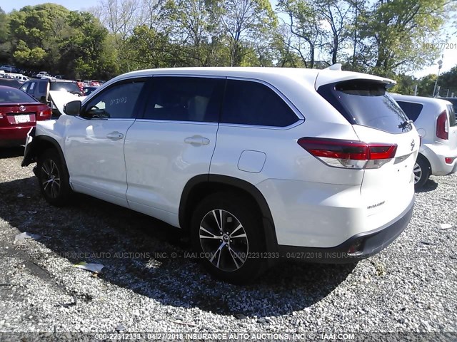 5TDBZRFH9HS481441 - 2017 TOYOTA HIGHLANDER LE/LE PLUS WHITE photo 3