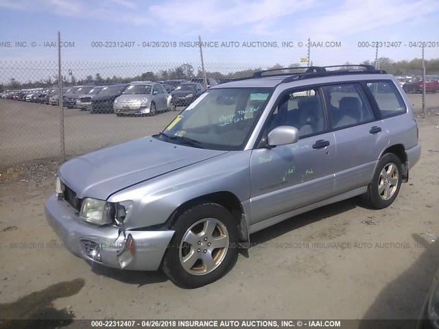 JF1SF65602H732548 - 2002 SUBARU FORESTER S 银色 照片 2