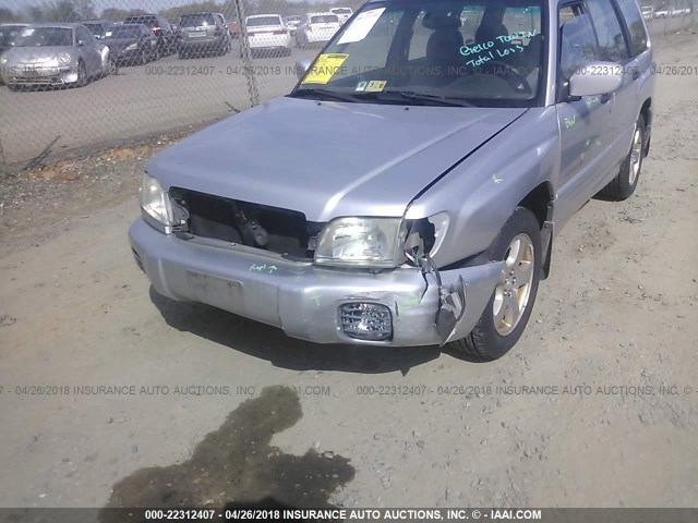 JF1SF65602H732548 - 2002 SUBARU FORESTER S 银色 照片 6