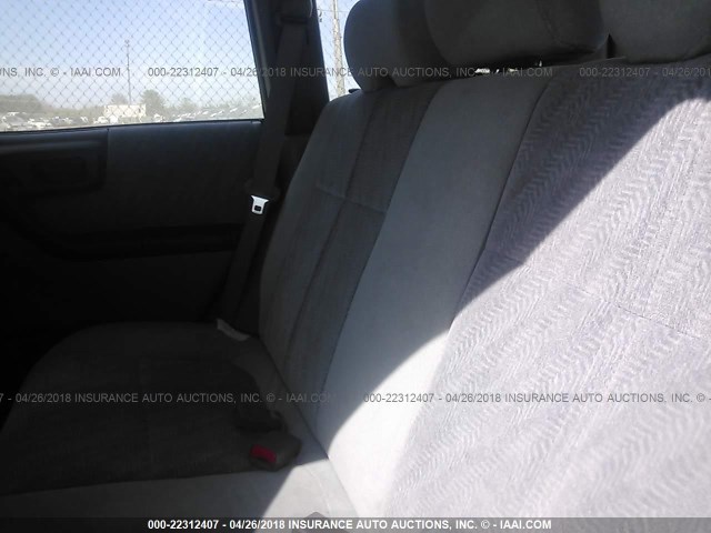 JF1SF65602H732548 - 2002 SUBARU FORESTER S 银色 照片 8