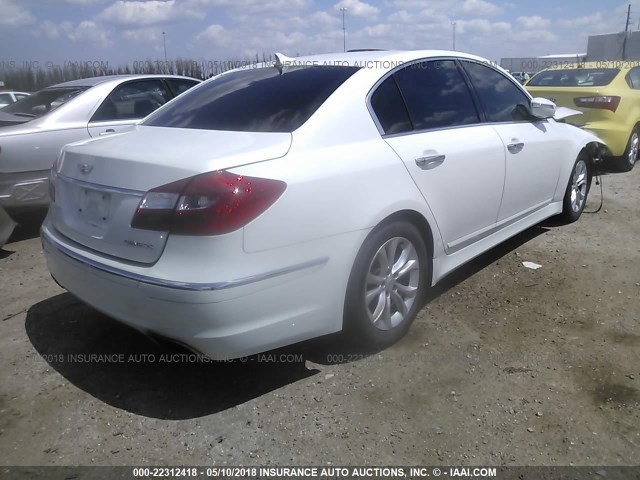 KMHGC4DD9DU223965 - 2013 HYUNDAI GENESIS 3.8L WHITE photo 4