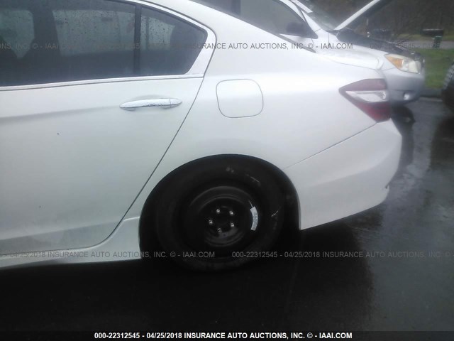 1HGCR2F50HA073507 - 2017 HONDA ACCORD SPORT 白色 照片 6