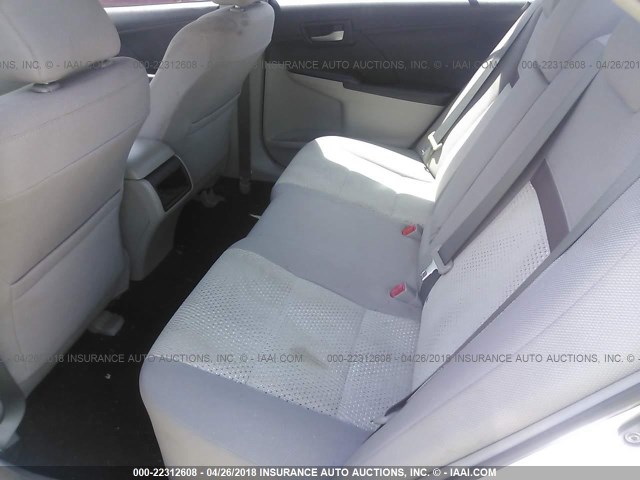 4T4BF1FK3ER354926 - 2014 TOYOTA CAMRY L/SE/LE/XLE 银色 照片 8