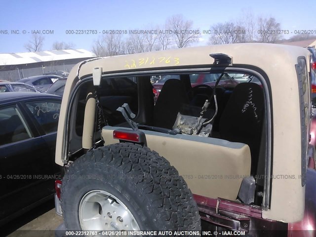 1J4FA59S61P351703 - 2001 JEEP WRANGLER / TJ SAHARA MAROON photo 6