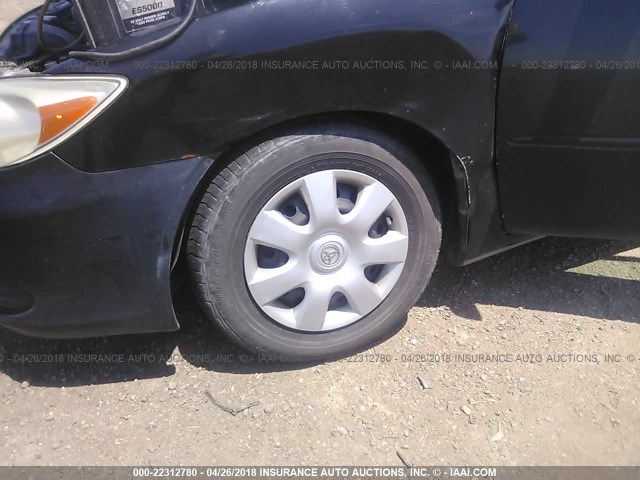 4T1BE32K52U020004 - 2002 TOYOTA CAMRY LE/XLE/SE შავი ფოტო 6