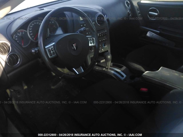 2G2WP552781102705 - 2008 PONTIAC GRAND PRIX SILVER photo 5