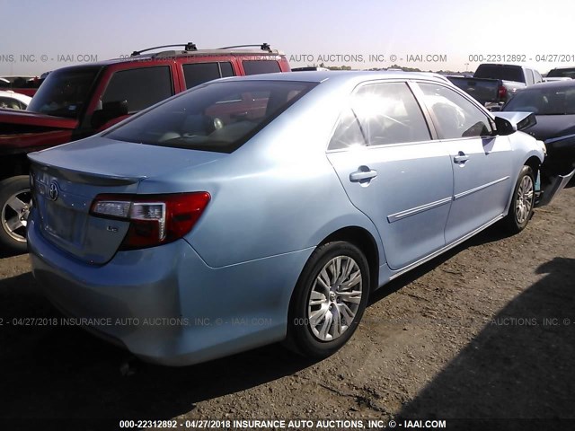 4T4BF1FK4CR166753 - 2012 TOYOTA CAMRY SE/LE/XLE Light Blue photo 4