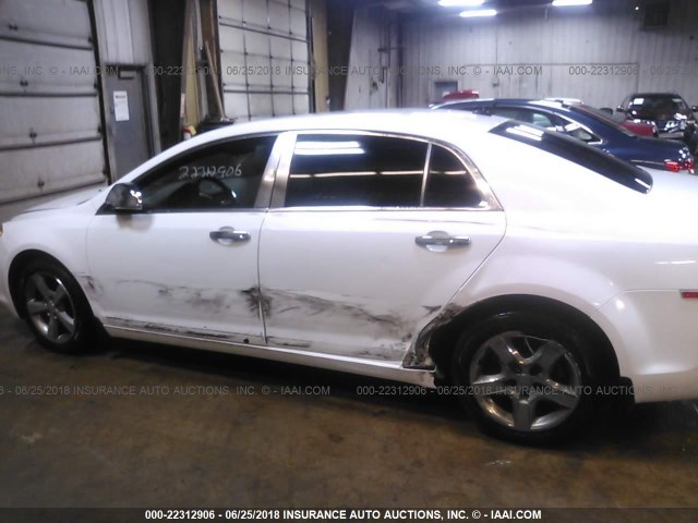 1G1ZB5E11BF356661 - 2011 CHEVROLET MALIBU LS 白色 照片 6