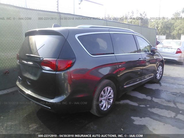 2C4RC1BG8JR120229 - 2018 CHRYSLER PACIFICA TOURING L Մոխրագույն լուսանկար 4