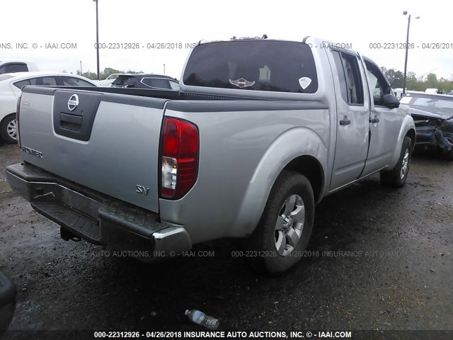 1N6AD0ER6CC482053 - 2012 NISSAN FRONTIER S/SV/SL/PRO-4X SILVER photo 4