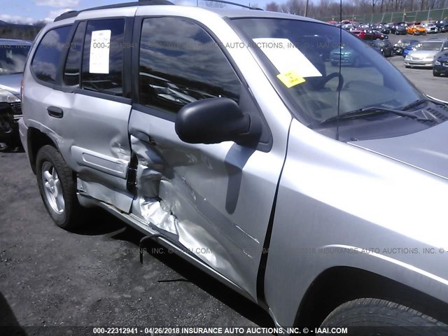 1GKDT13S242352619 - 2004 GMC ENVOY SILVER photo 6