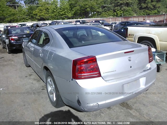 2B3KA43G08H275446 - 2008 DODGE CHARGER SILVER photo 3