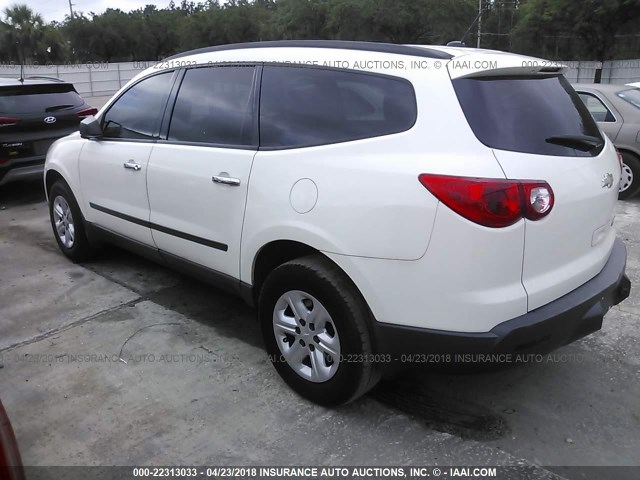 1GNKRFEDXBJ416283 - 2011 CHEVROLET TRAVERSE LS WHITE photo 3