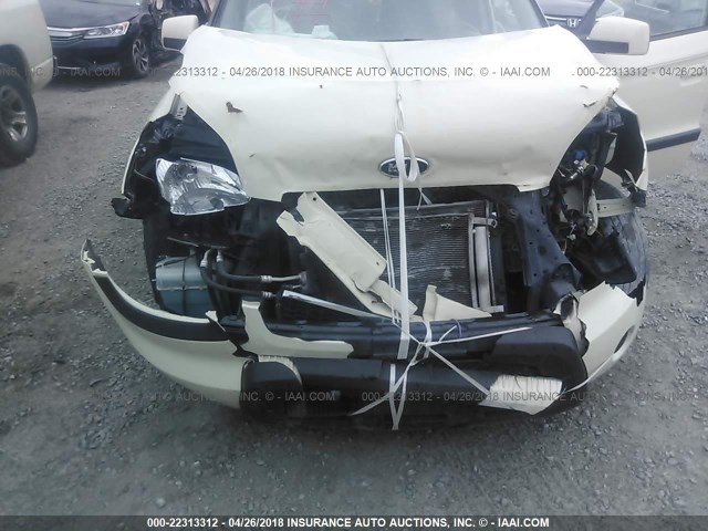 KNDJT2A20A7179222 - 2010 KIA SOUL /!/SPORT WHITE photo 6