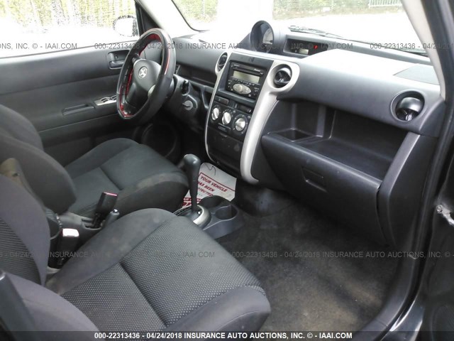 JTLKT324064040618 - 2006 TOYOTA SCION XB შავი ფოტო 5