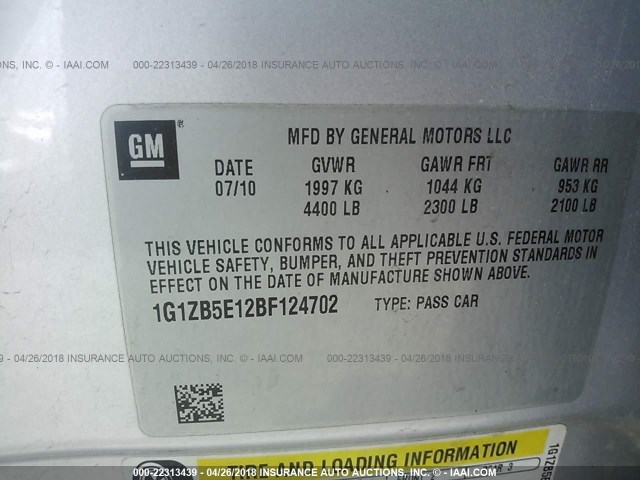 1G1ZB5E12BF124702 - 2011 CHEVROLET MALIBU LS SILVER photo 9