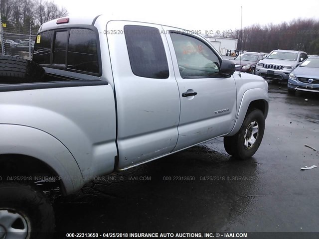 5TEUX42N96Z305504 - 2006 TOYOTA TACOMA ACCESS CAB SILVER photo 6