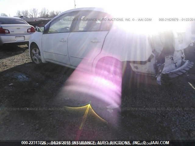 3N1AB61E88L658243 - 2008 NISSAN SENTRA 2.0/2.0S/2.0SL WHITE photo 3